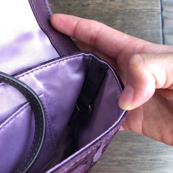 Coach Wristlet - Picture 8 of 9